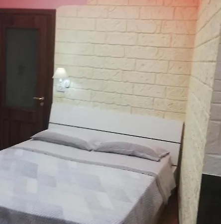 Bed and breakfast Scavi 3*