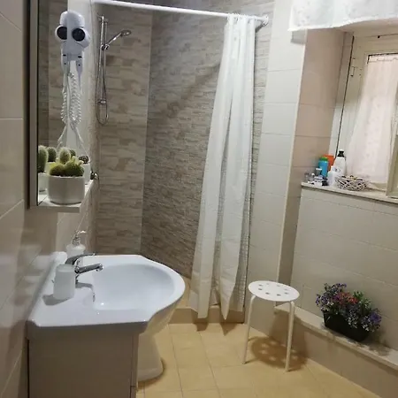 Bed and breakfast Scavi 3*